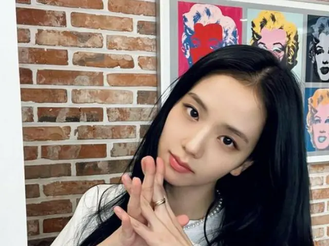 「BLACKPINK」ジス、青春映画のワンシーンのような日常