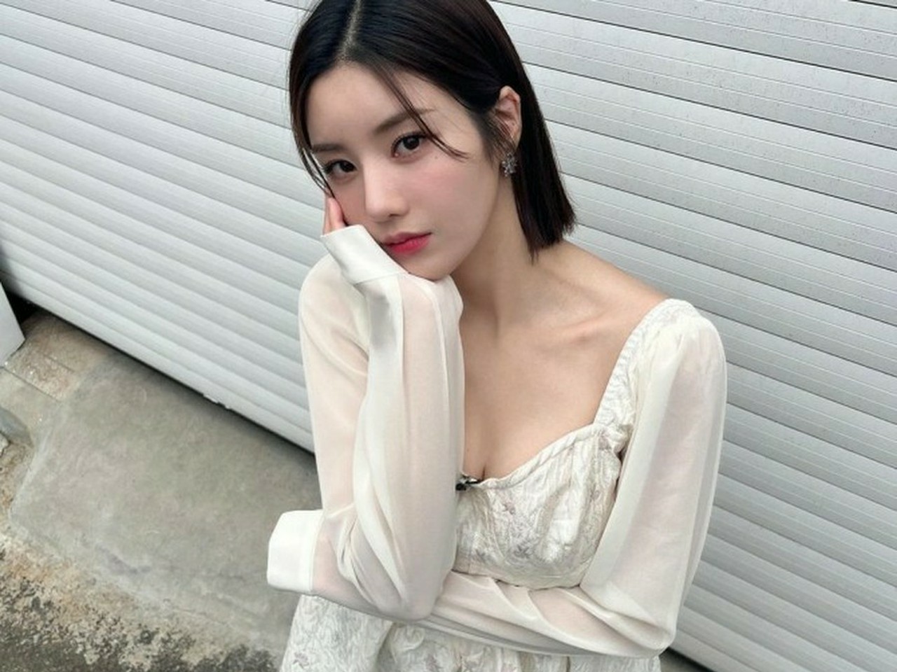 元「IZ*ONE」クォン・ウンビ、ガールグループ中ワントップの
