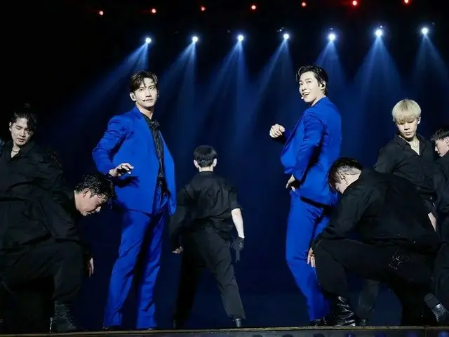 「東方神起」ユンホ、「SMTOWN LIVE」の感想を伝える…“大合唱は感動的!”