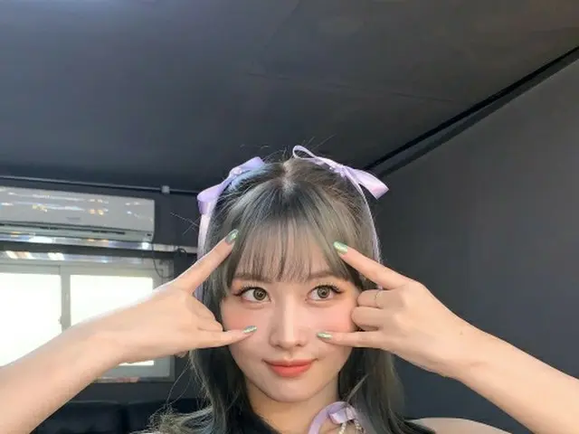 「TWICE」モモ、ランジェリールックでセクシーな美貌を発散