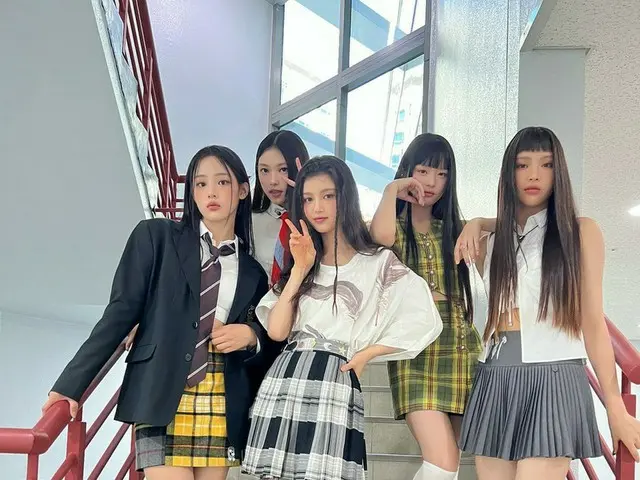 「NewJeans」、メンバー全員人形ビジュアル