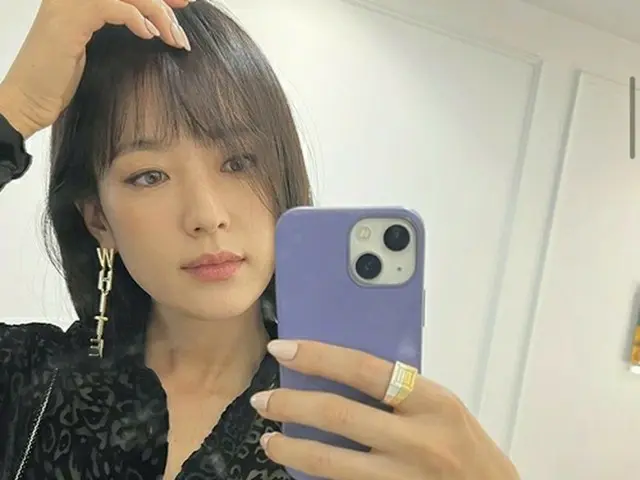 女優ハン・ヒョジュ、前髪下ろして美貌ポテンシャルが爆発