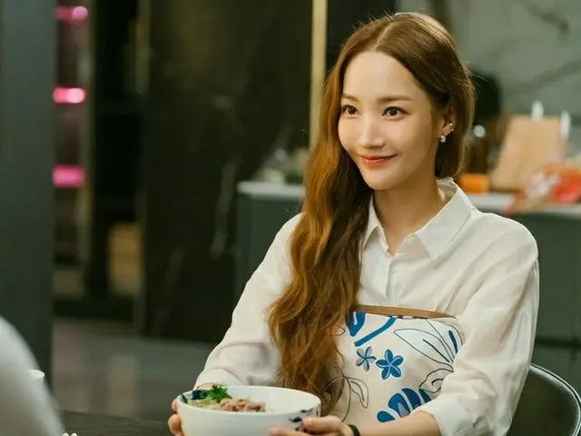 女優パク・ミニョン、新ドラマ「月水金火木土」のウィークリーファッション公開…セクシーVSラブリー