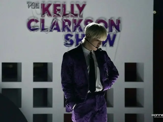 カンダニエル（KANGDANIEL）、アメリカ人気番組「The Kelly Clarkson Show」のビハインドカットを公開