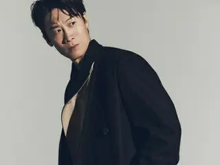 「共助2」チン・ソンギュ、シックでクラシックな魅力発散