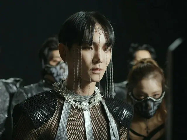 「SHINee」KEY（キー）、「Gasoline」MV撮影ビハインドを公開…会議から撮影まで（動画あり）