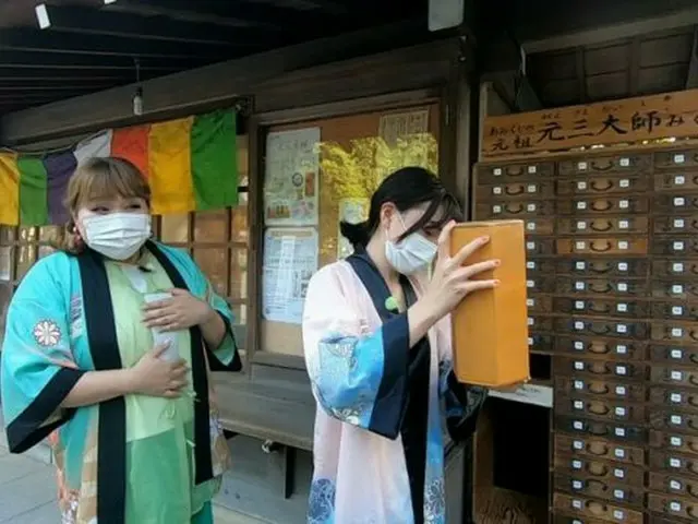 りんごちゃんと森マリアが「江戸時代の占い」を学ぶ江戸散歩！『ぐるり東京 江戸散歩』