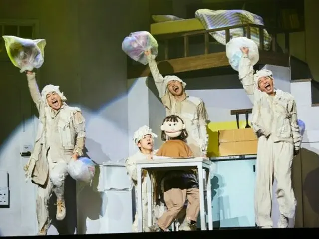 超踊る喜劇。s**t kingz結成15周年舞台公演『HELLO ROOMIES!!!』開幕！