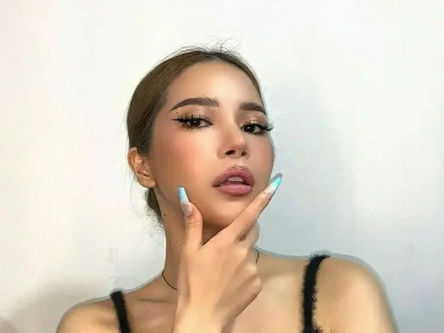 「MAMAMOO」ソラ、メイク方法を変えて大胆な雰囲気チェンジ