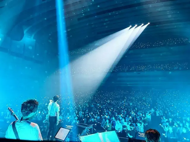 「CNBLUE」ジョン・ヨンファ、横浜での公演を終えてファンたちにあいさつ…“きょうをわすれないよに!”