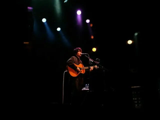 上野大樹、誕生日の弾き語りライブにて新曲リリースを発表！