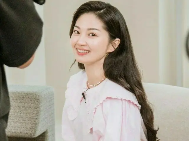 チョンジンの妻リュ・イソ、本格的に芸能活動スタート「清心丸（漢方）を飲んで収録」
