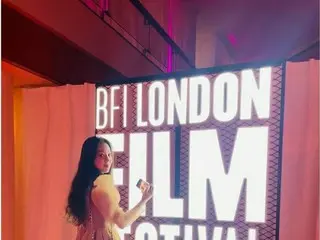 女優チョン・リョウォン、永遠の初恋ビジュアル…ロンドンでの近況