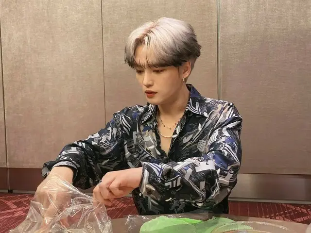 キム・ジェジュン、タイのお菓子作り…真剣さが今日もステキ！