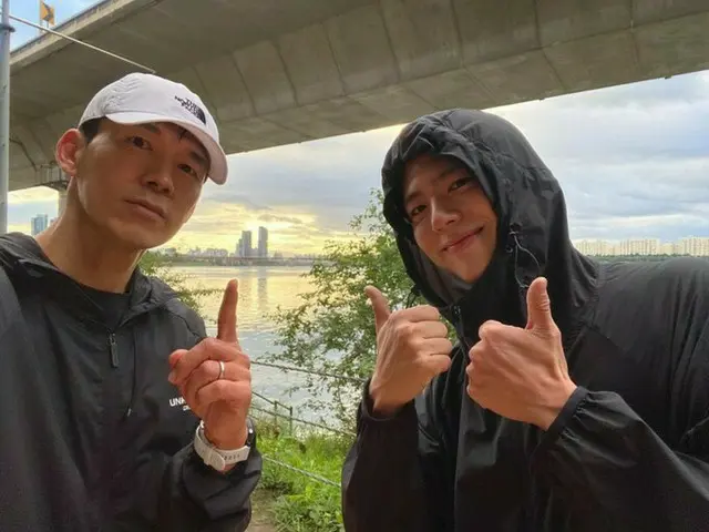 ション、パク・ボゴムと一緒に夜明けのランニング…”みなさん、お幸せに！”