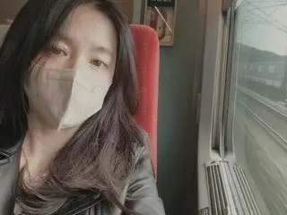 女優イ・ヨンエ、久しぶりに公開された近況…相変わらずな自己発光ビジュアル