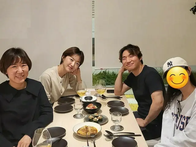 「BIGBANG」D-LITE、女優チャン・ヒジンとニッコリ笑顔…元気そうな近況