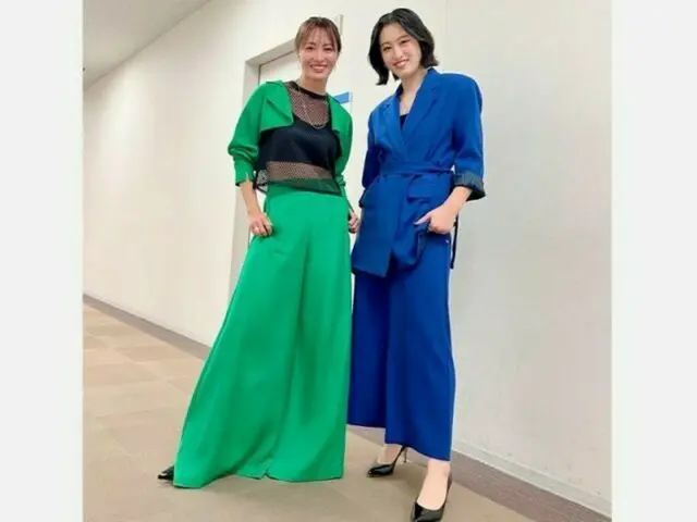 新山千春、『恋ステ』出演中の娘･もあと親子ショット公開