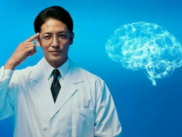 玉木宏が白衣にメガネ姿の研究員に！メイキング＆インタビュー動画公開