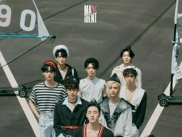 「Stray Kids」、HANTEO10月月間チャートで2冠王…10月の全世界のK-POP市場で最も大きな影響力