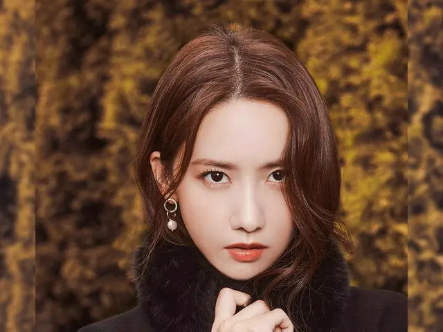 「少女時代」ユナ、独歩的な雰囲気のグラビア公開…冬の女神のような美貌