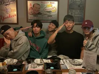 「B.A.P」ユ・ヨンジェ、8日に軍入隊することを発表…「B.A.P」のメンバーたちと歓送会
