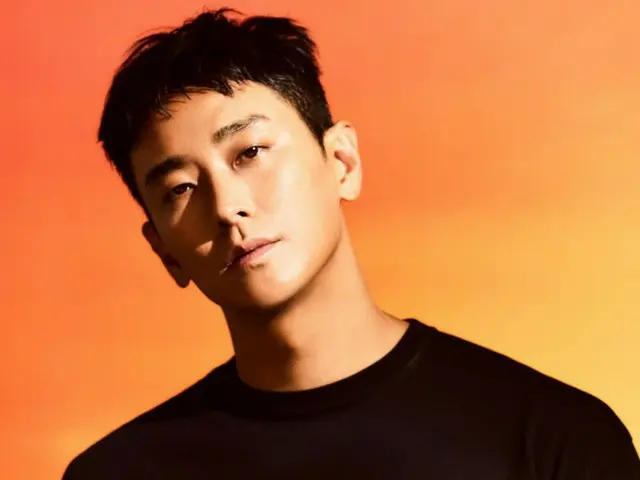 俳優チュ・ジフン、独歩的なオーラが爆発したグラビアを公開