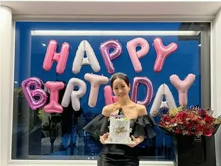 女優ハン・ジミン、誕生日パーティーでラブリーで優雅な女神ビジュアル