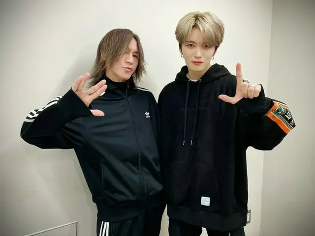 キム・ジェジュン、SUGIZOとの友情あふれるツーショット公開…華やかなビジュアル
