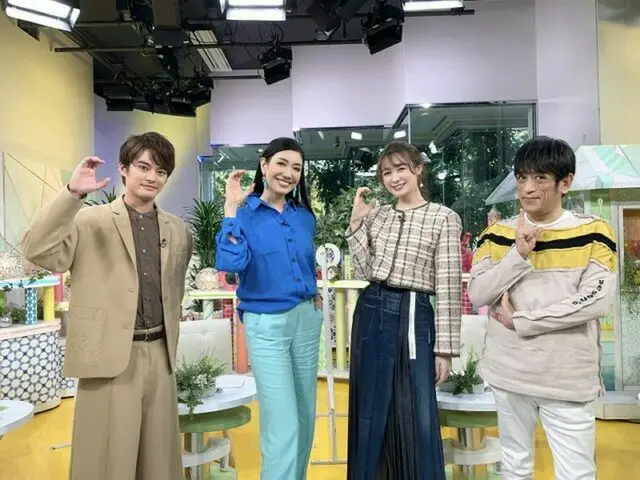 第1位は？東京で最も巨大なクリスマスツリーを調査！『土曜はカラフル!!!』