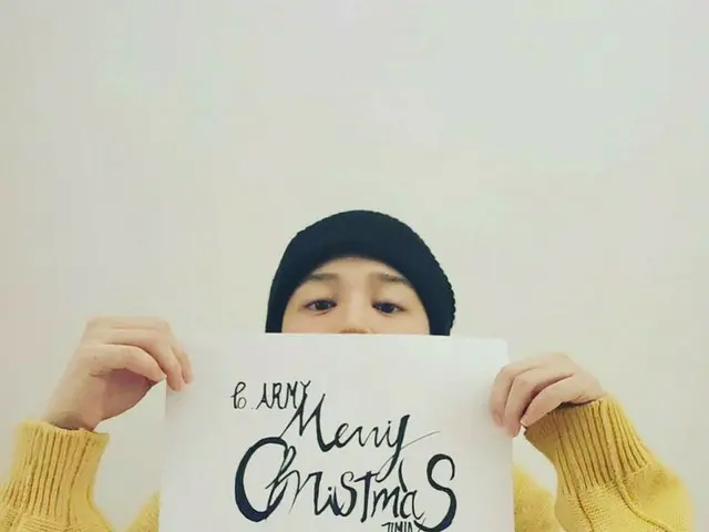 「BTS（防弾少年団）」ジミン、“To ARMY Merry Christmas”…ファンたちにクリスマスあいさつ