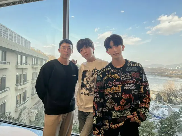 「U-KISS」、ファンたちに癸卯年新年のあいさつ…“健康で幸せな一年に”