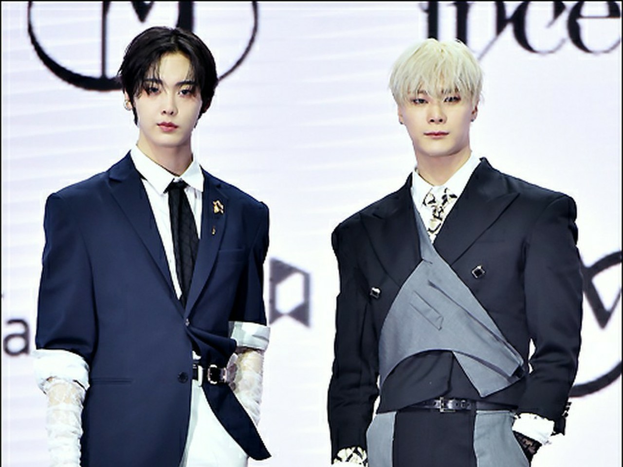 ASTRO ムンビン ユンサナ お香セット ASTRO ムンビン ユンサナ お香セット ASTRO ムンビン ユンサナ お香