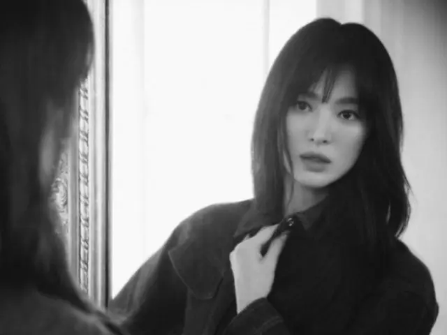 女優ソン・ヘギョ、モノクロ写真でも美貌爆発