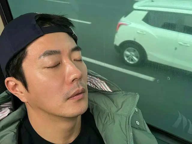 イ・ミンジョンが撮影したクォン・サンウの写真が話題に！「昼寝はしないのでは…」
