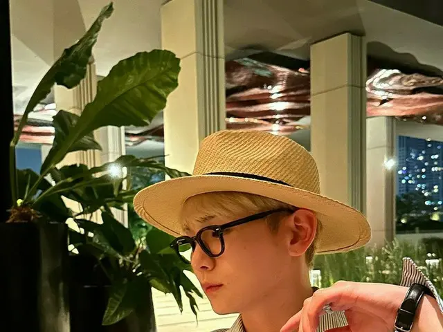 「SHINee」KEY（キー）、お酒のせい？寒さのせい？…“足はなんで赤いの”
