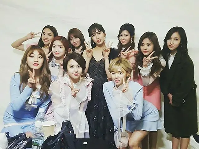 「MissA」スジ、後輩グループ「TWICE」の大賞受賞を一緒にお祝いする♪