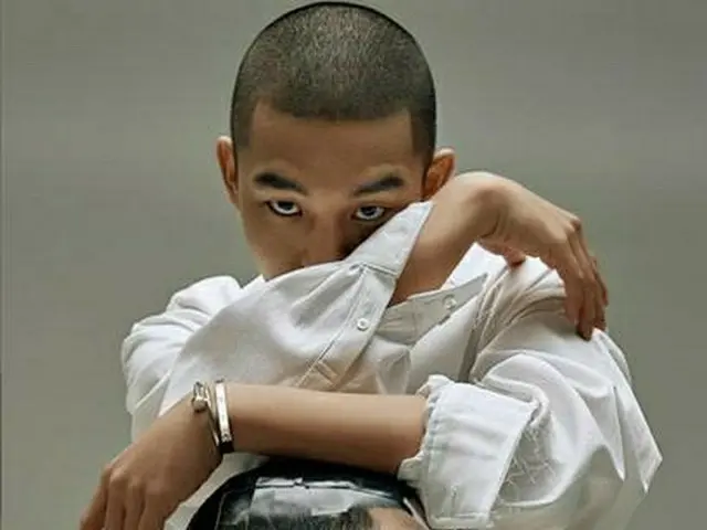 俳優ユ・アイン・・・カリスマ溢れるグラビアを公開。