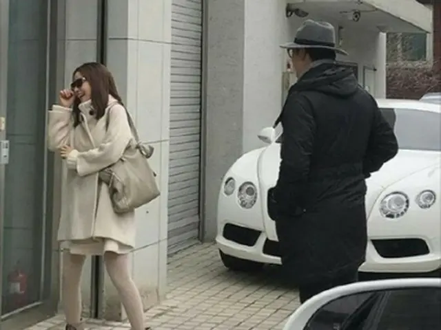 新婚キム・テヒ＆ピ(RAIN)・・・2人そろって家具屋を訪れた様子をキャッチ☆