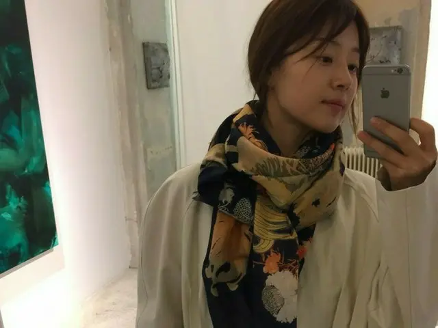 スッピンも優雅に・・・女優ハン・ジヘ、オーストリアでの近況を公開。