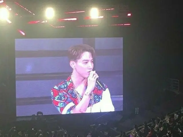 「2PM」Jun.K、コンサート中に転落事故で負傷。ファイナル公演も心配...