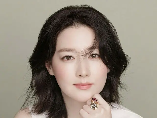 女優イ・ヨンエ、疎外階層のために1億5000万ウォンまた寄付する。