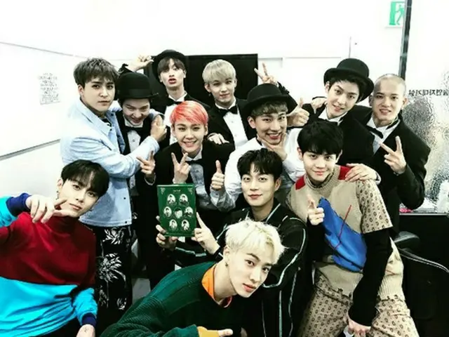 「Highlight」＆「BTOB」、友情は永遠に！先輩＆後輩、再会の記念ショットを公開♪