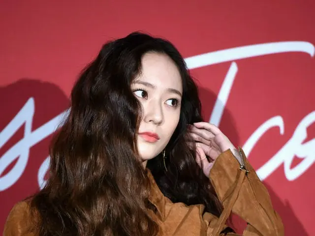 「f(x)」クリスタル、ソロ活動はNO！女優活動に集中する時期。