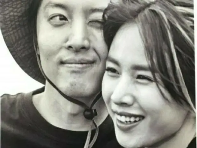 俳優イ・ドンゴン＆女優チョ・ユニ、カップルから夫婦へ！超高速結婚＆オメデタを発表！