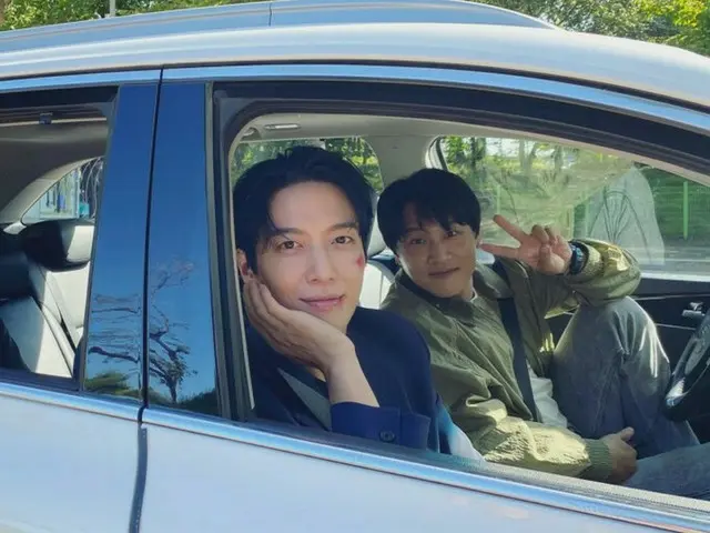 「CNBLUE」ジョン・ヨンファ、 チャ・テヒョンと撮影中の様子を公開…“ことしのベストカップル賞間違いなし”