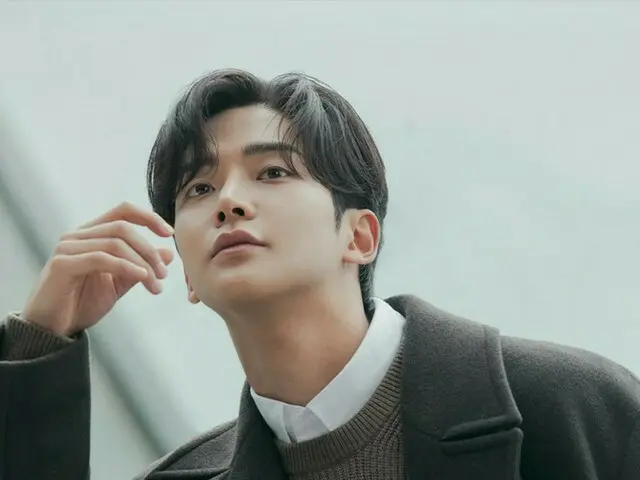 「SF9」ロウン、映画のワンシーンのような雰囲気…ダンディな魅力も