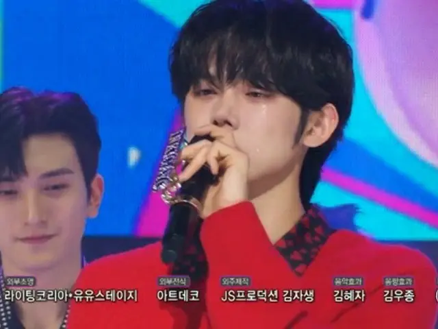 「TOMORROW X TOGETHER」人気歌謡でNewJeansを抑えて1位獲得…ヨンジュンが涙で感謝