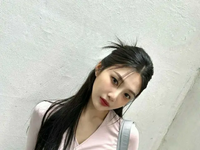 「Red Velvet」ジョイ、抜群のスタイルの秘訣はピラテス…トレーニングウェア姿も可愛い