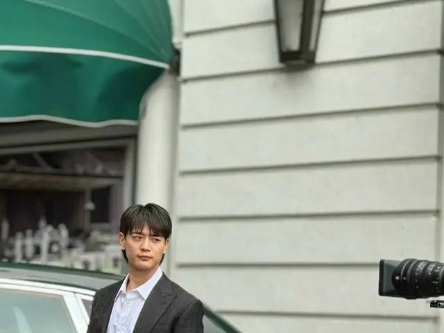 「SHINee」ミンホ、香港でのグラビア撮影のビハインドを公開…香港ノアールのような雰囲気